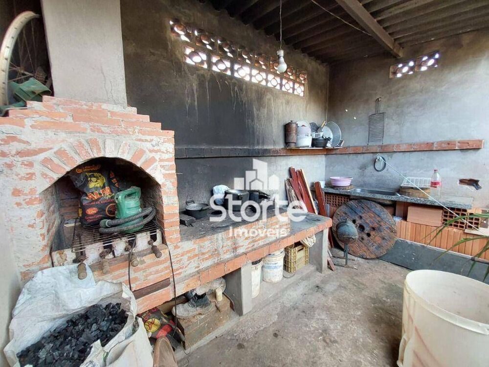 Casa, 2 quartos, 245 m² - Foto 12