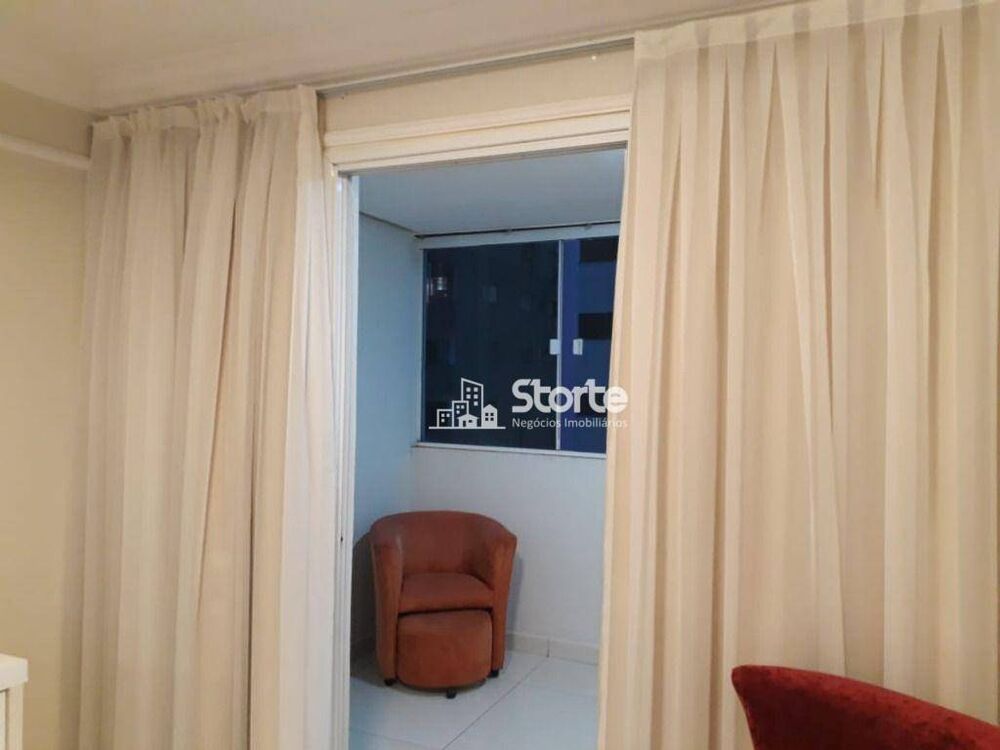 Apartamento, 4 quartos, 161 m² - Foto 2