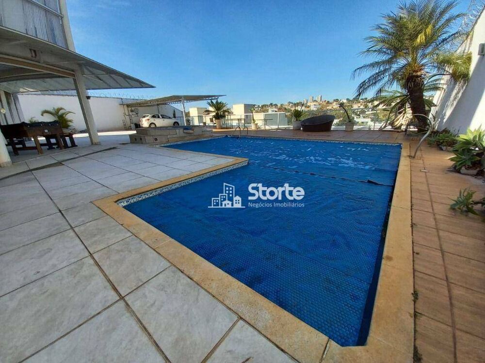 Casa, 5 quartos, 830 m² - Foto 1