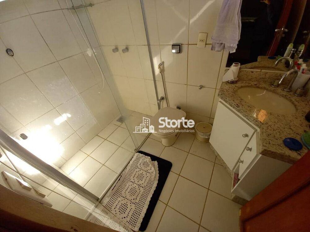 Casa, 5 quartos, 830 m² - Foto 4