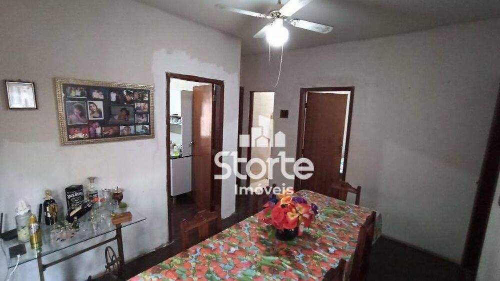Casa, 3 quartos, 90 m² - Foto 2