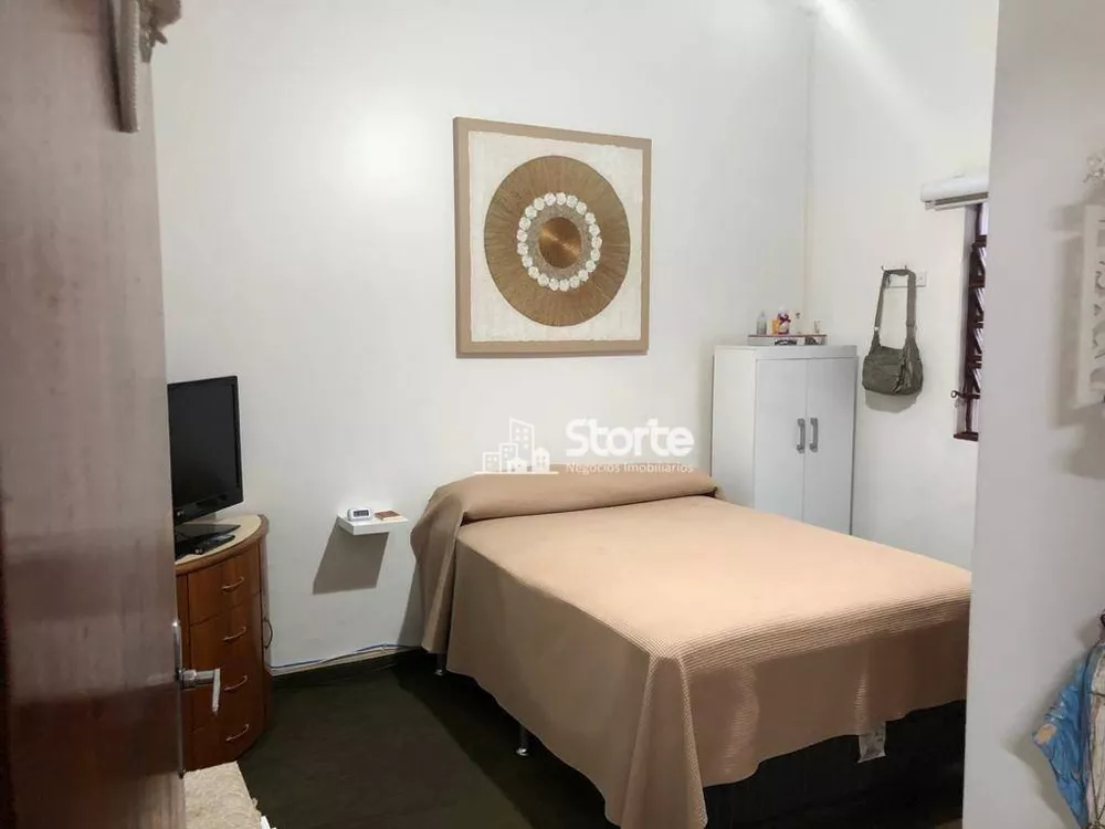 Casa, 3 quartos, 152 m² - Foto 3