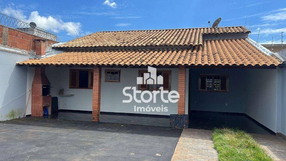 Casa, 3 quartos, 145 m² - Foto 1