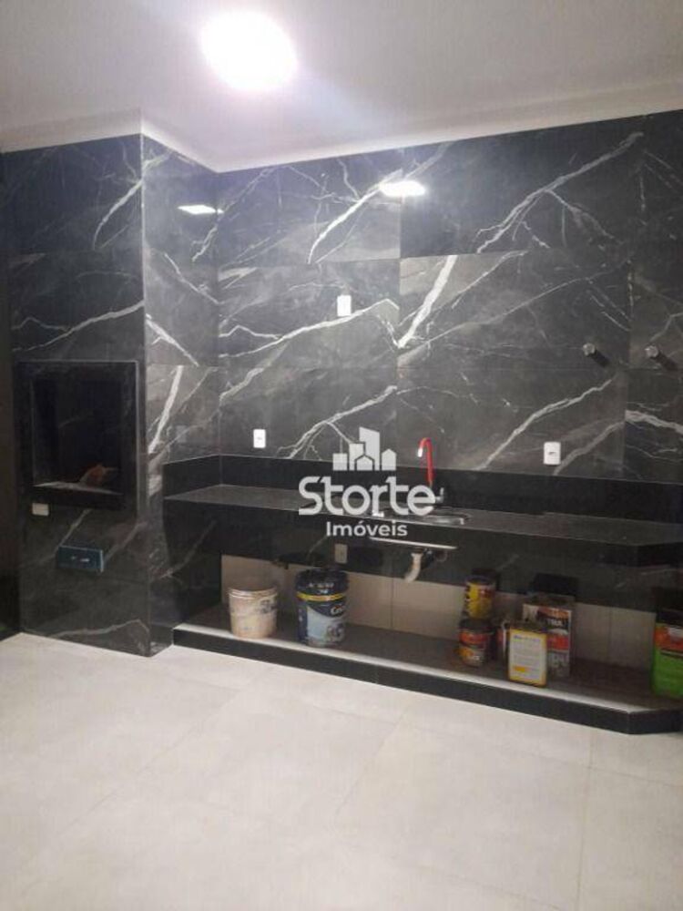 Casa à venda com 3 quartos, 150m² - Foto 5