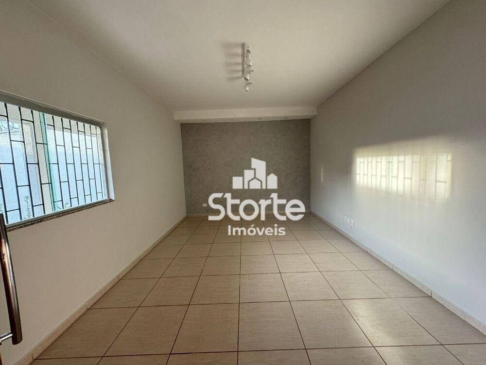 Casa, 3 quartos, 220 m² - Foto 8