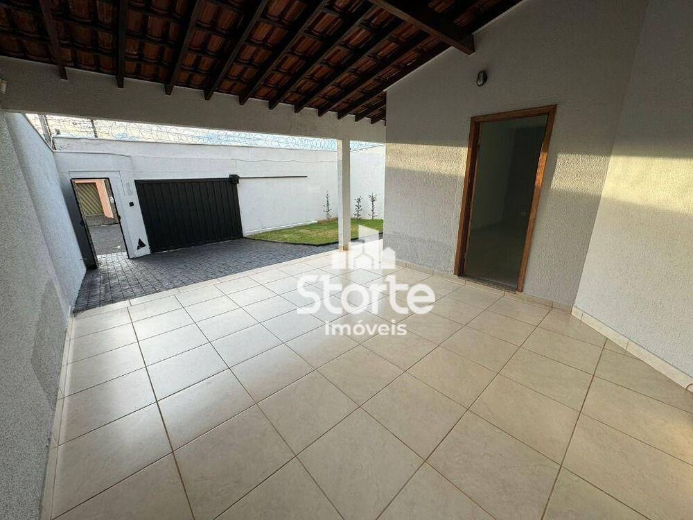 Casa, 3 quartos, 220 m² - Foto 6