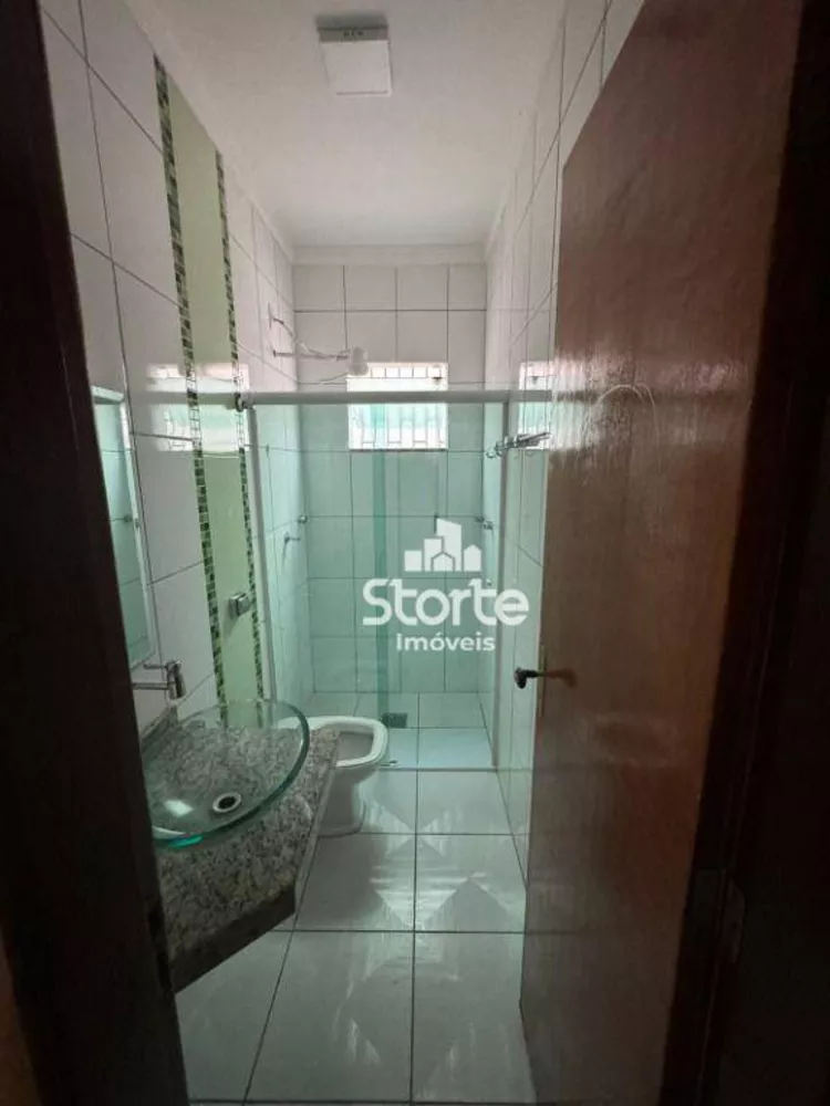 Casa, 3 quartos, 220 m² - Foto 13