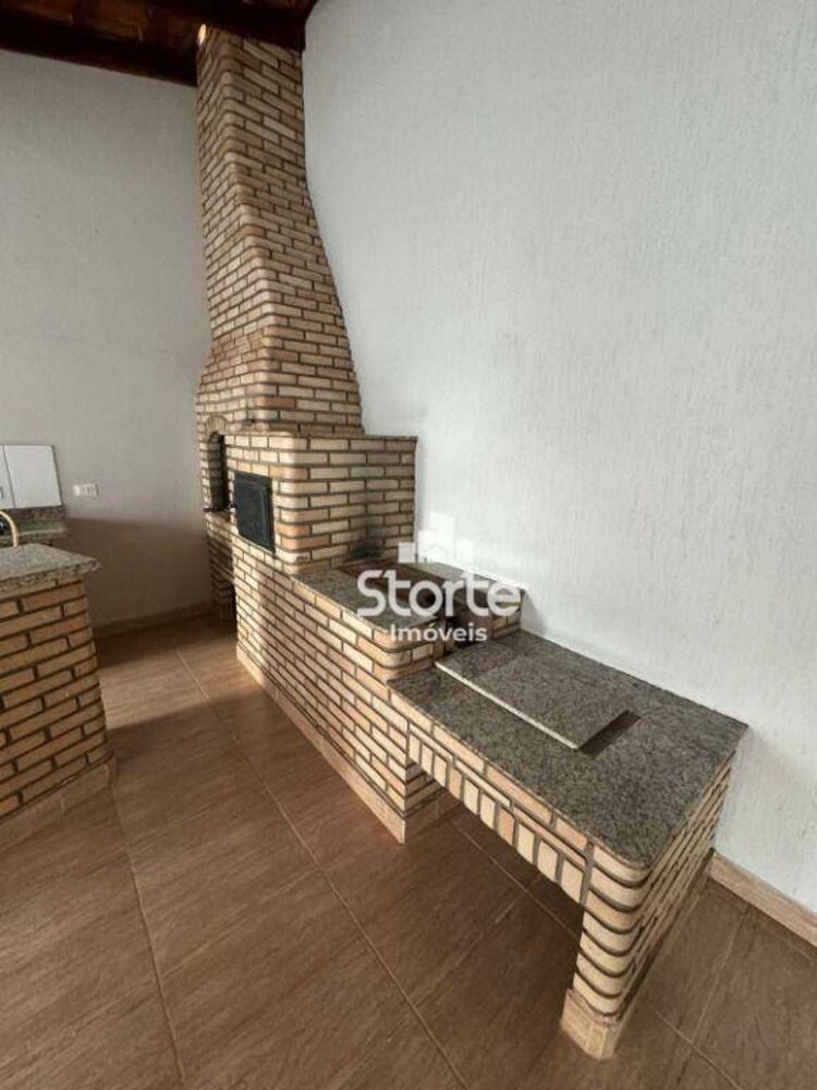 Casa, 3 quartos, 220 m² - Foto 4