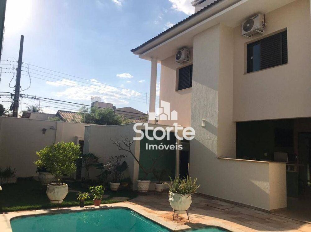 Casa, 3 quartos, 290 m² - Foto 7