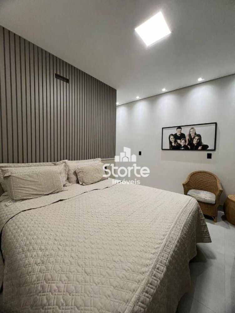 Casa, 3 quartos, 170 m² - Foto 1