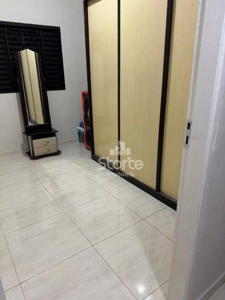 Casa, 4 quartos, 230 m² - Foto 8