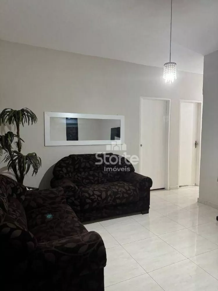 Casa, 4 quartos, 230 m² - Foto 2