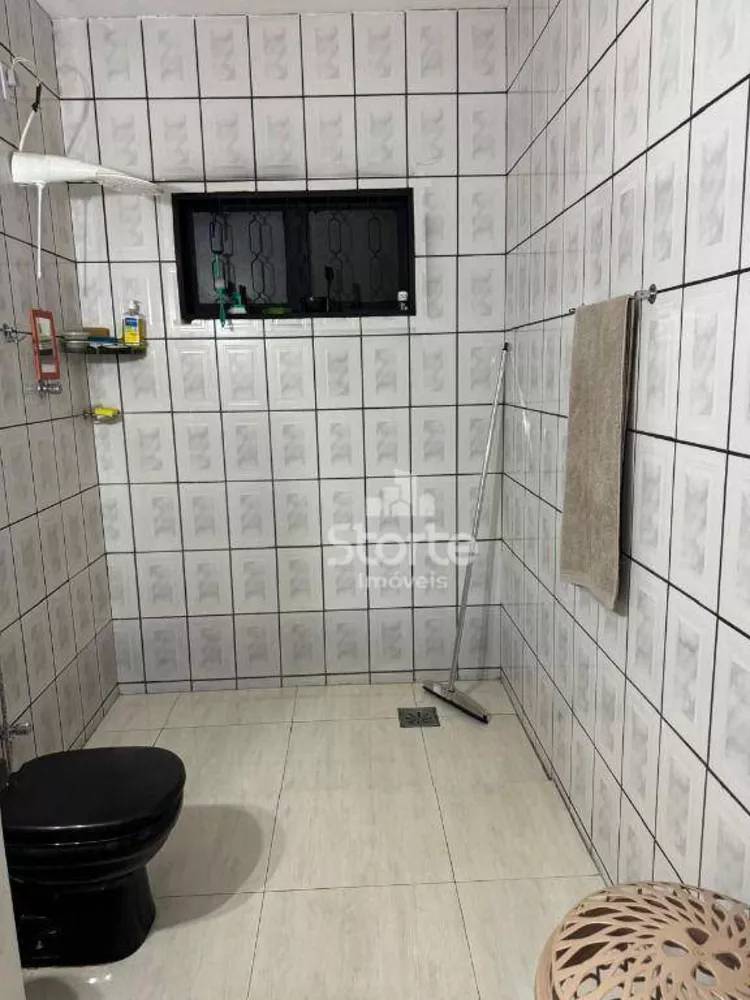Casa, 4 quartos, 230 m² - Foto 11