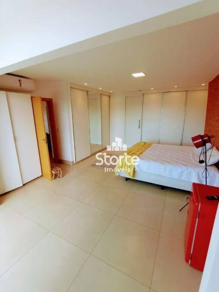Casa, 4 quartos, 355 m² - Foto 2