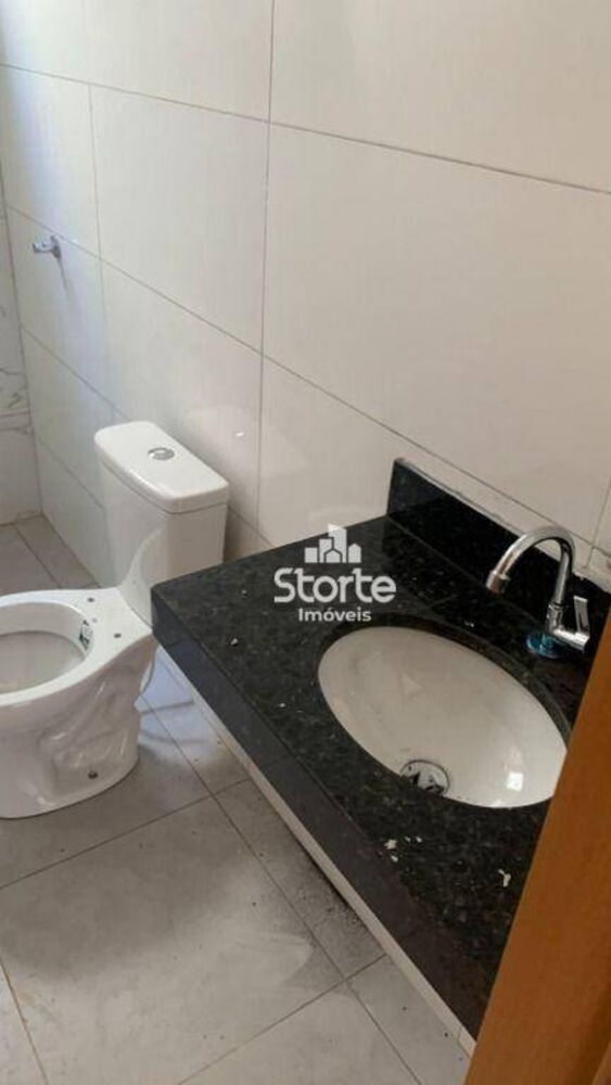 Casa, 3 quartos, 80 m² - Foto 1