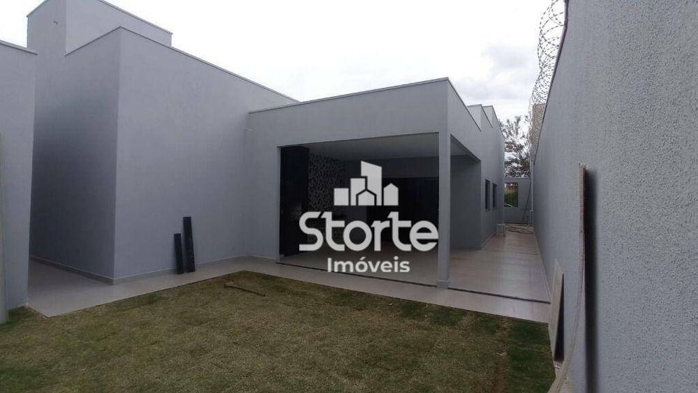 Casa, 3 quartos, 166 m² - Foto 1