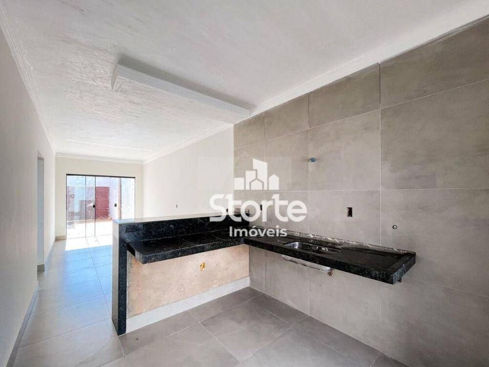 Casa, 3 quartos, 75 m² - Foto 1