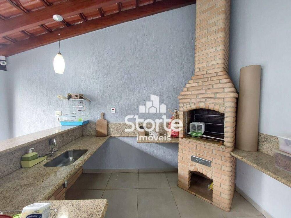 Casa, 3 quartos, 170 m² - Foto 13