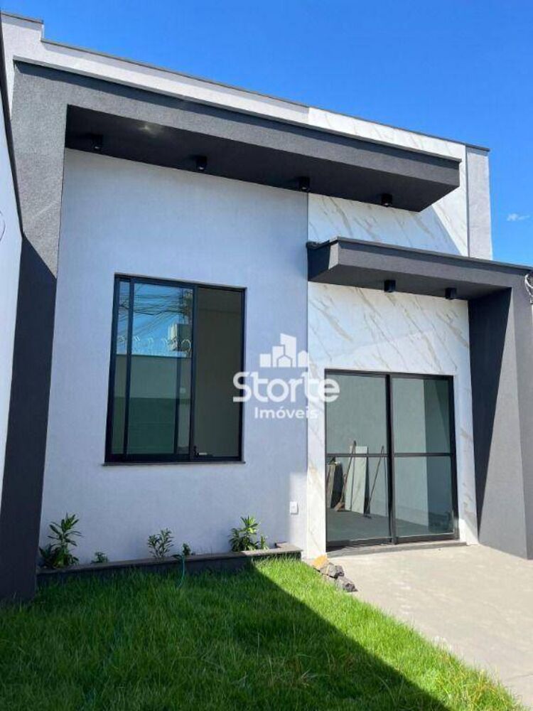 Casa, 3 quartos, 92 m² - Foto 1