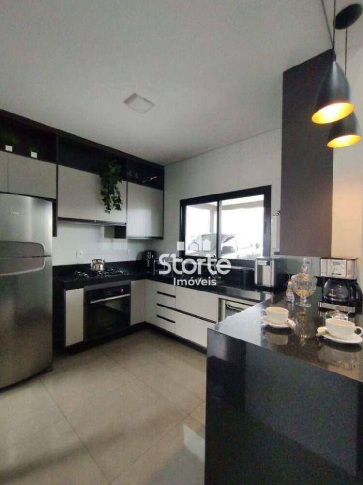 Casa, 3 quartos, 160 m² - Foto 3