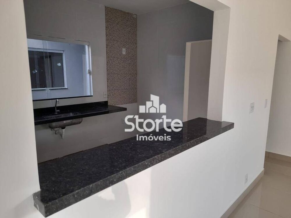 Casa, 2 quartos, 69 m² - Foto 1