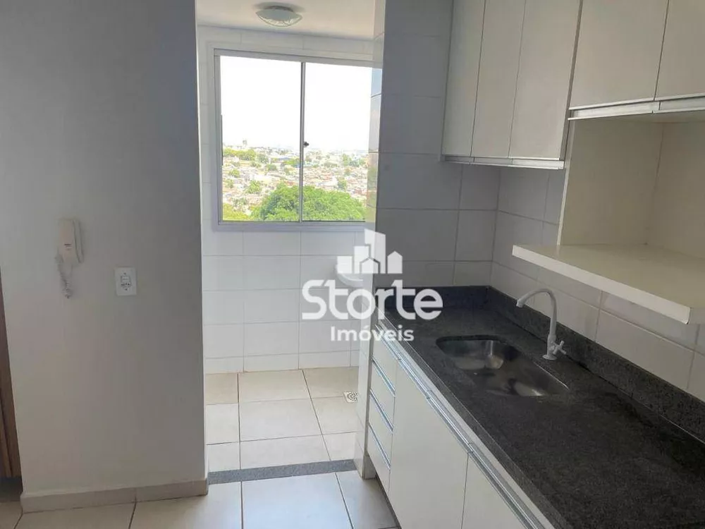 Apartamento à venda com 2 quartos, 55m² - Foto 2