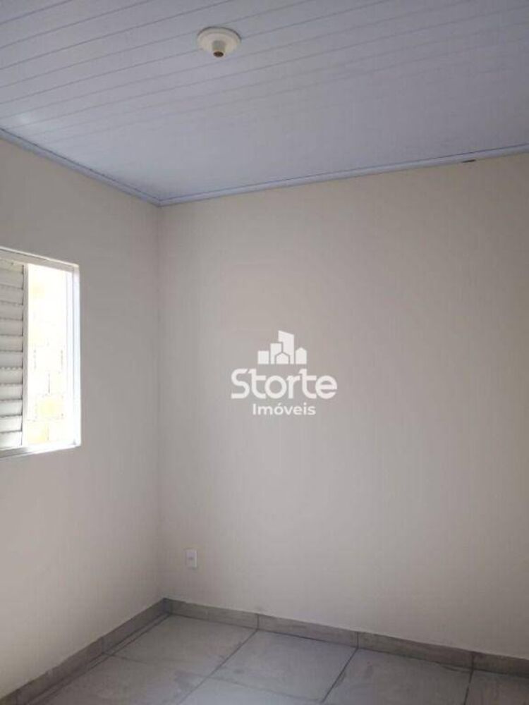 Casa, 2 quartos, 44 m² - Foto 4