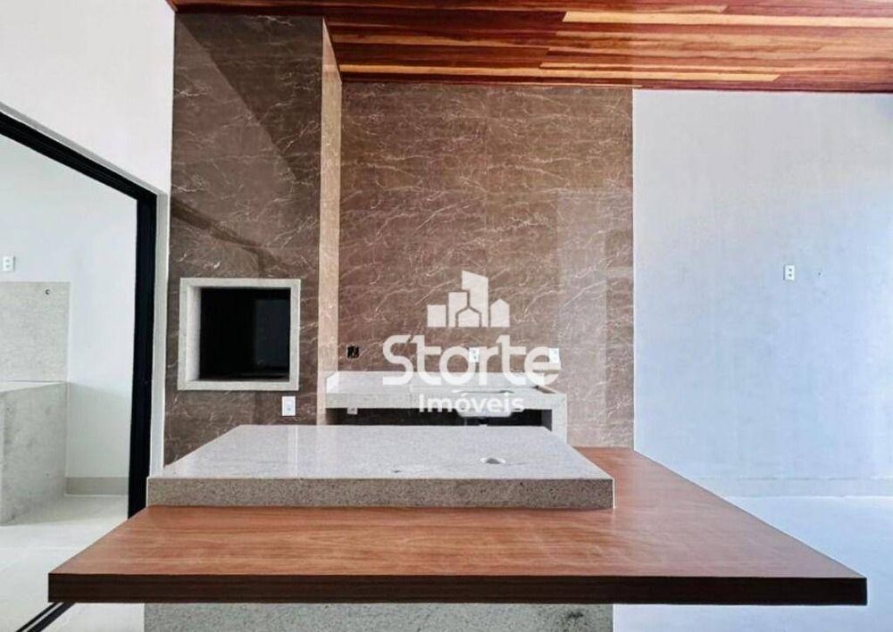 Casa, 3 quartos, 175 m² - Foto 2