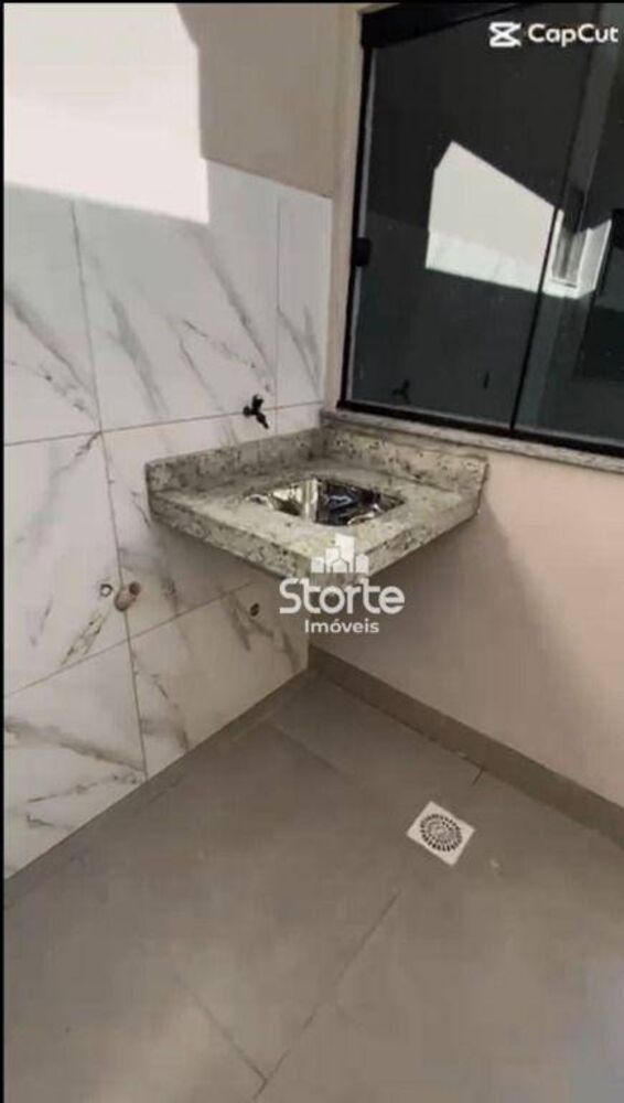 Casa, 2 quartos, 69 m² - Foto 1