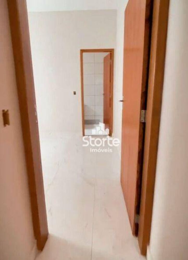 Casa, 2 quartos, 76 m² - Foto 1