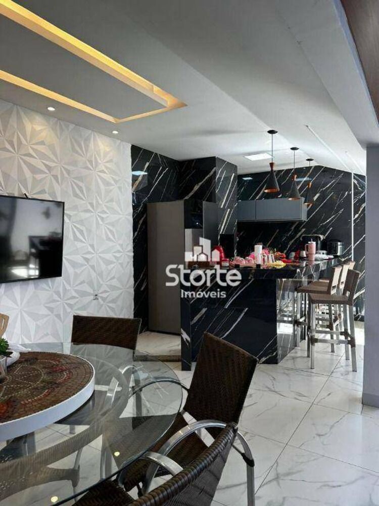 Casa, 3 quartos, 194 m² - Foto 8