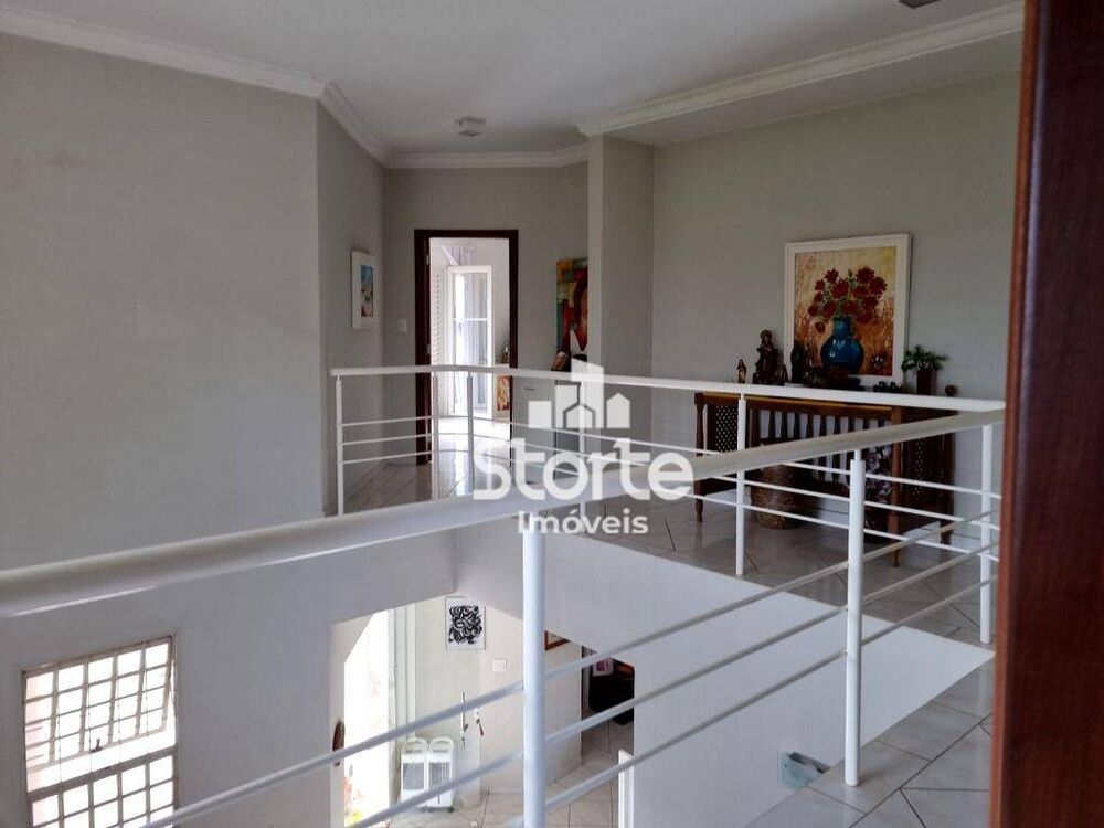 Casa, 4 quartos, 354 m² - Foto 4