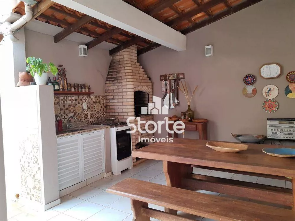Casa, 4 quartos, 354 m² - Foto 6