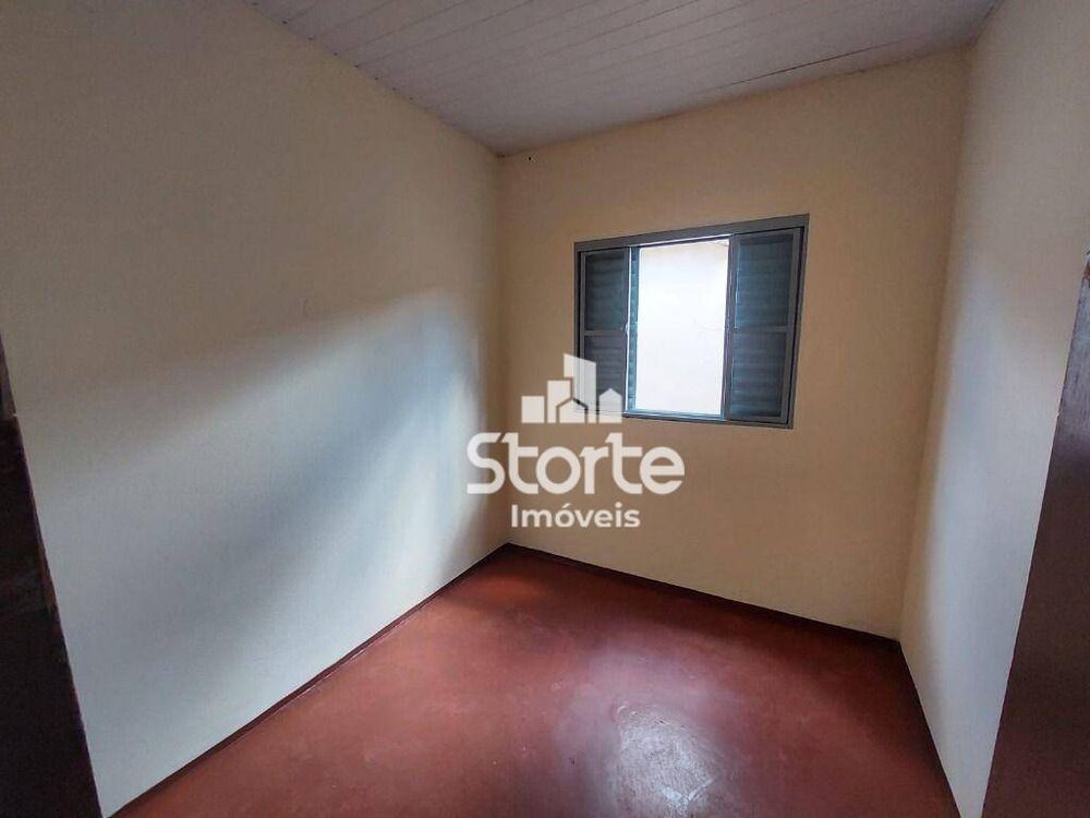 Casa, 2 quartos, 184 m² - Foto 2