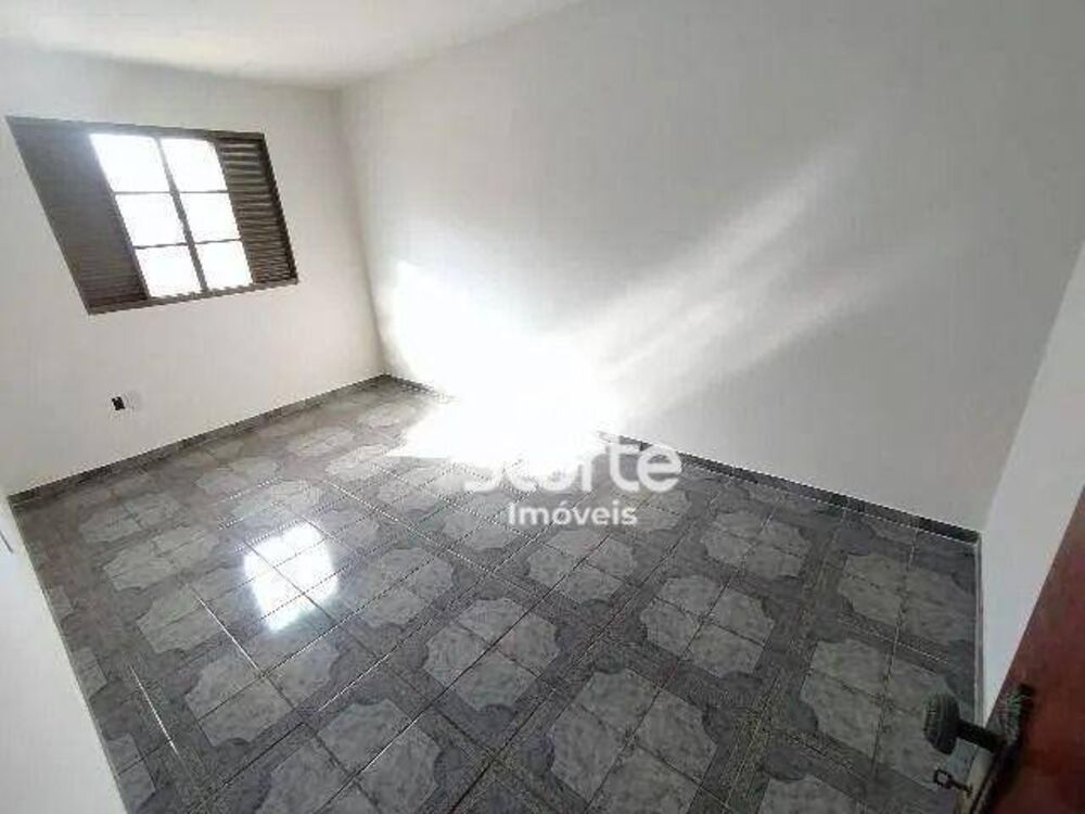 Casa, 6 quartos, 400 m² - Foto 7