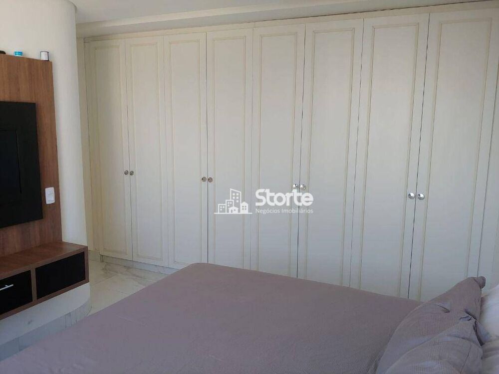 Apartamento à venda com 3 quartos, 166m² - Foto 1