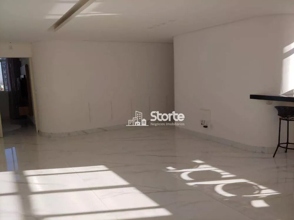 Apartamento, 3 quartos, 166 m² - Foto 3