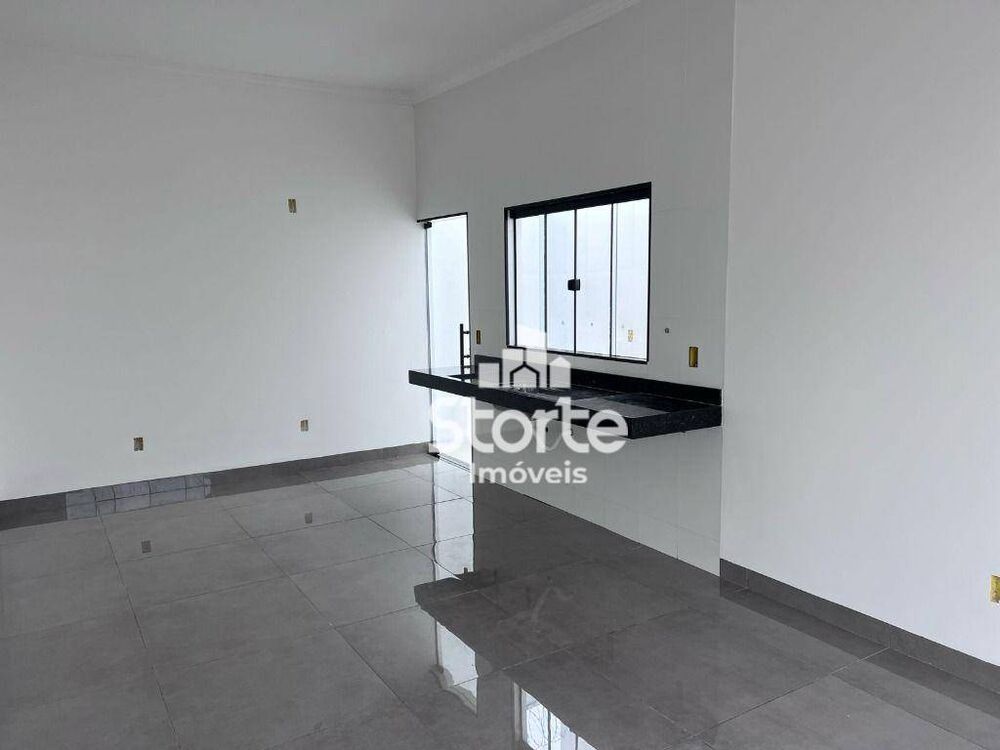 Casa, 2 quartos, 70 m² - Foto 2