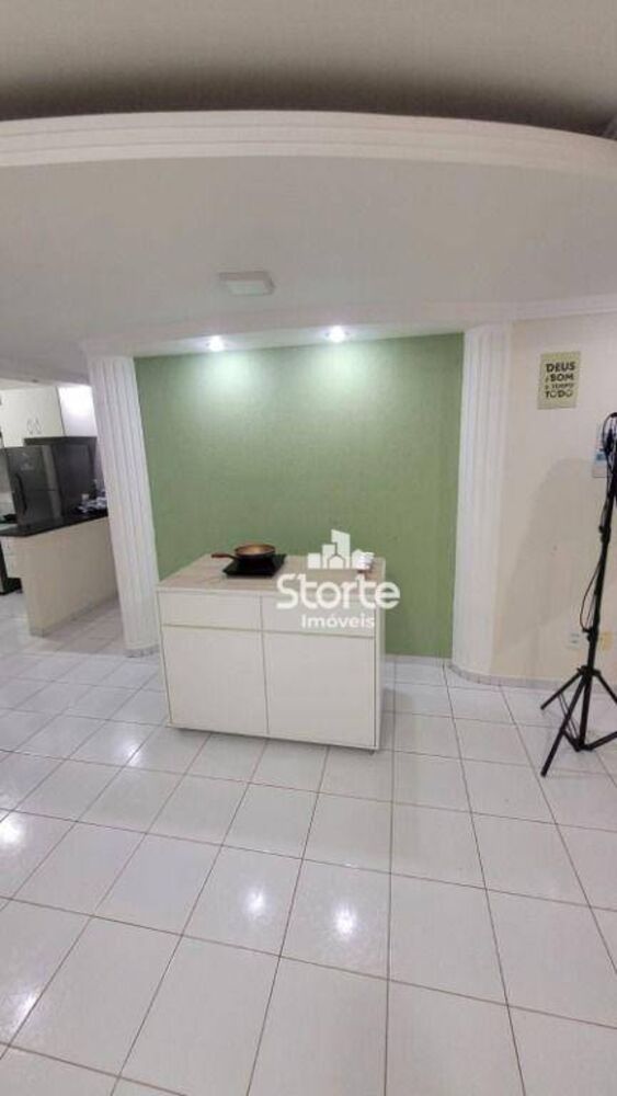 Apartamento, 2 quartos, 72 m² - Foto 1