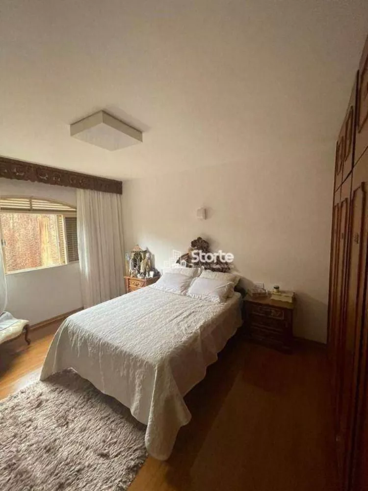 Casa, 5 quartos, 305 m² - Foto 18