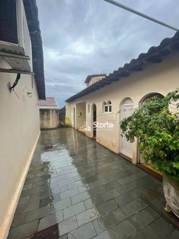 Casa, 5 quartos, 305 m² - Foto 7