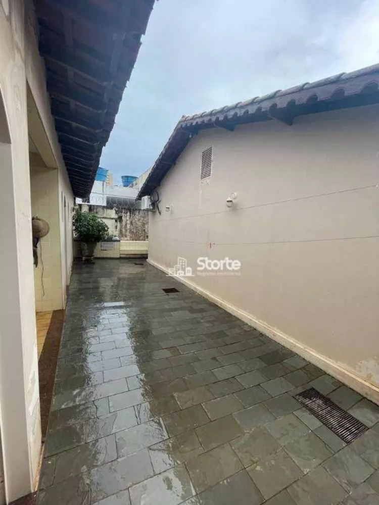 Casa, 5 quartos, 305 m² - Foto 14