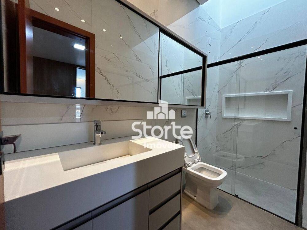 Casa, 3 quartos, 282 m² - Foto 3
