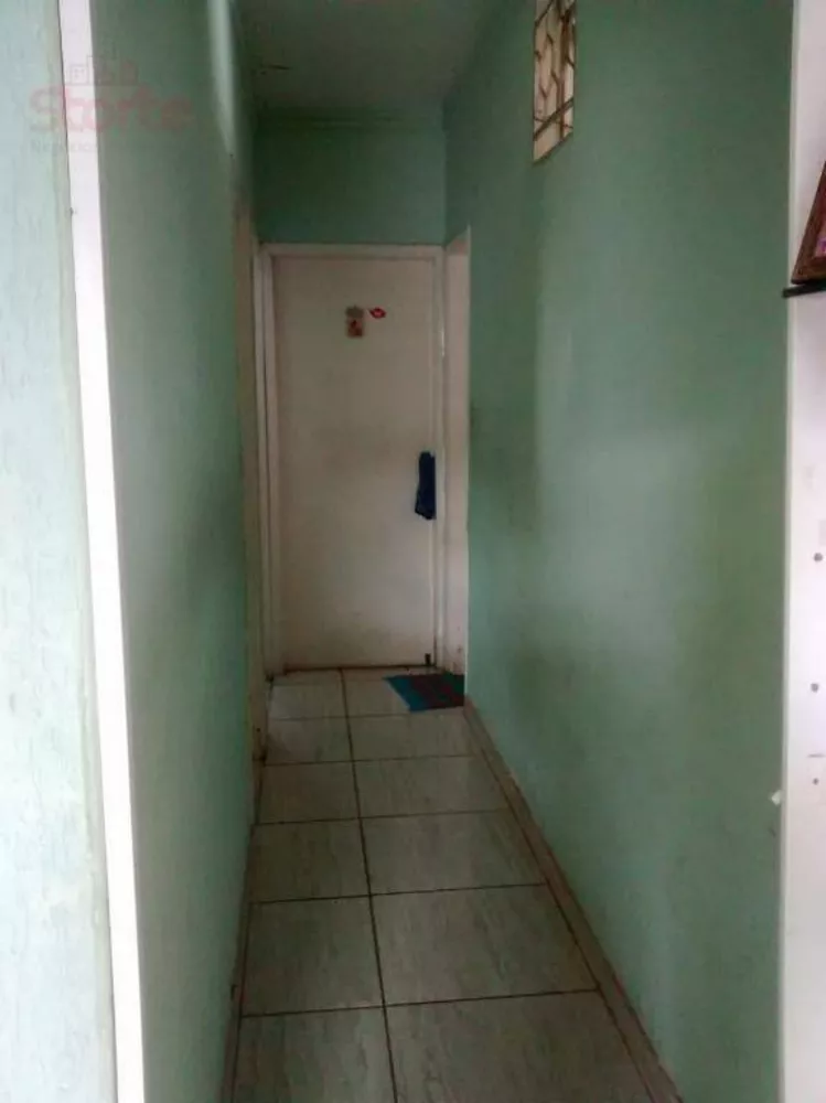 Casa à venda com 3 quartos, 98m² - Foto 6