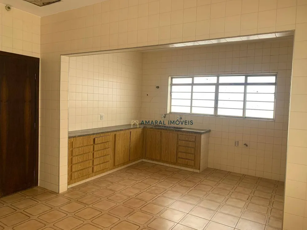 Casa, 4 quartos, 241 m² - Foto 13