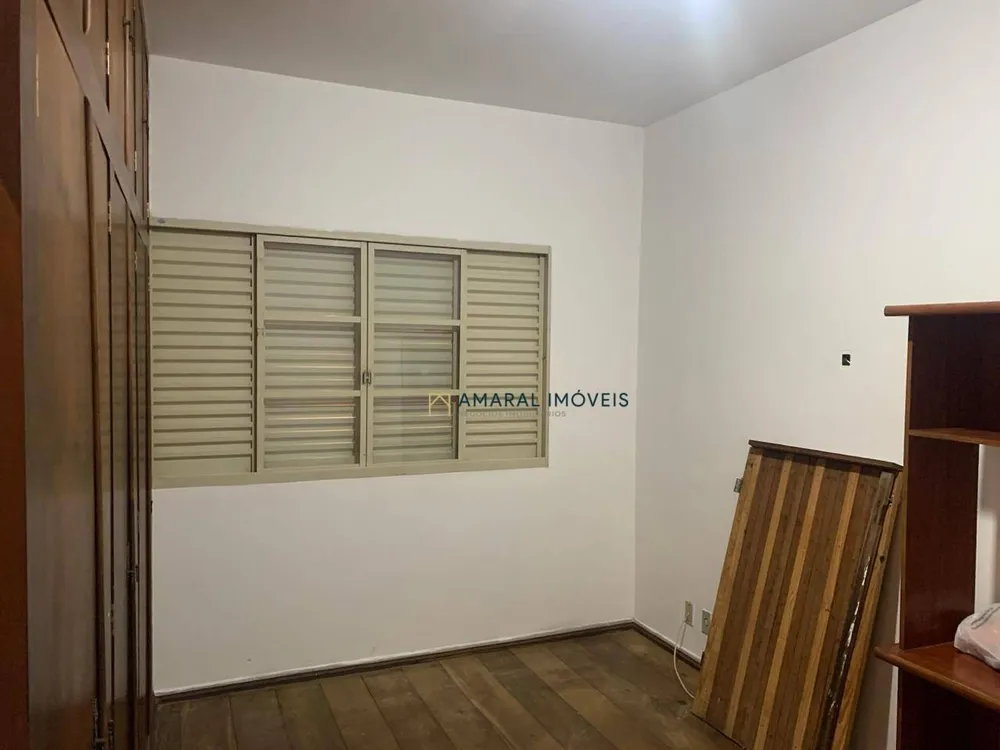 Casa, 4 quartos, 241 m² - Foto 10