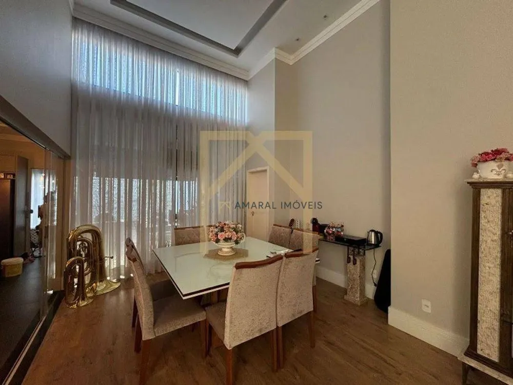 Casa, 3 quartos, 208 m² - Foto 3