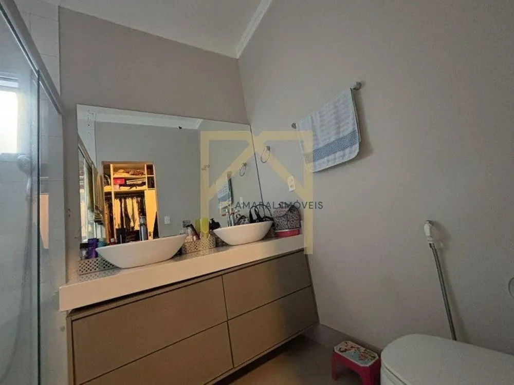 Casa, 3 quartos, 208 m² - Foto 8