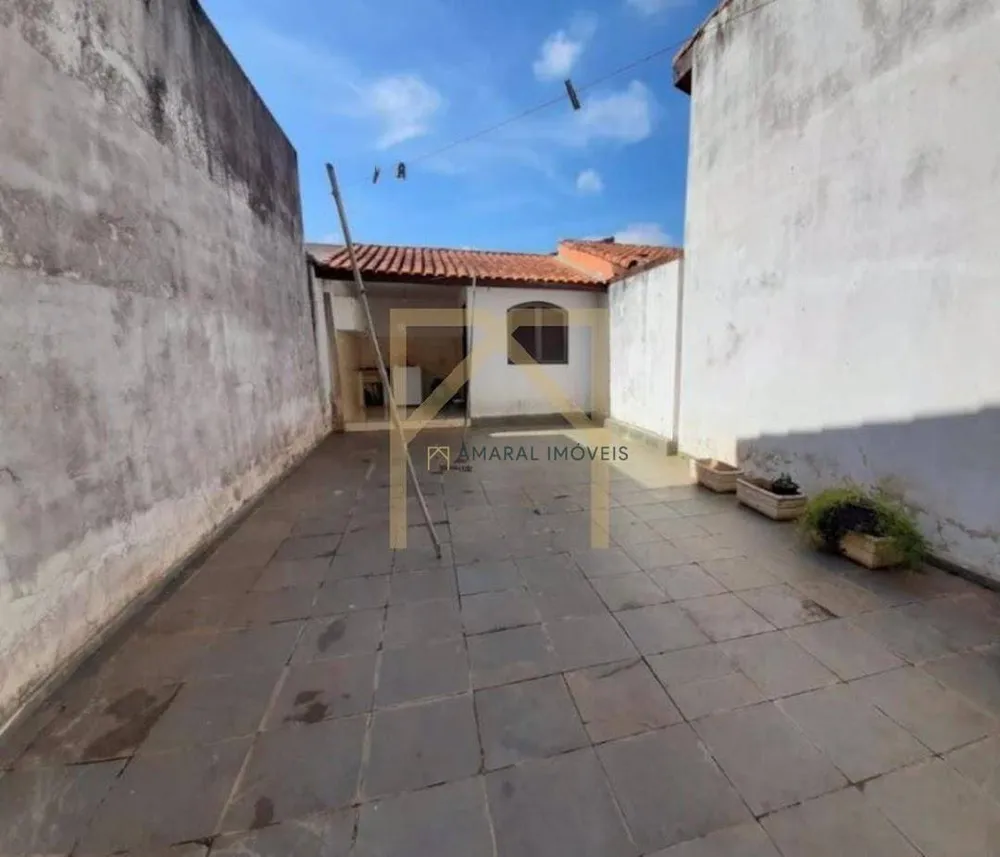 Casa, 3 quartos, 162 m² - Foto 2