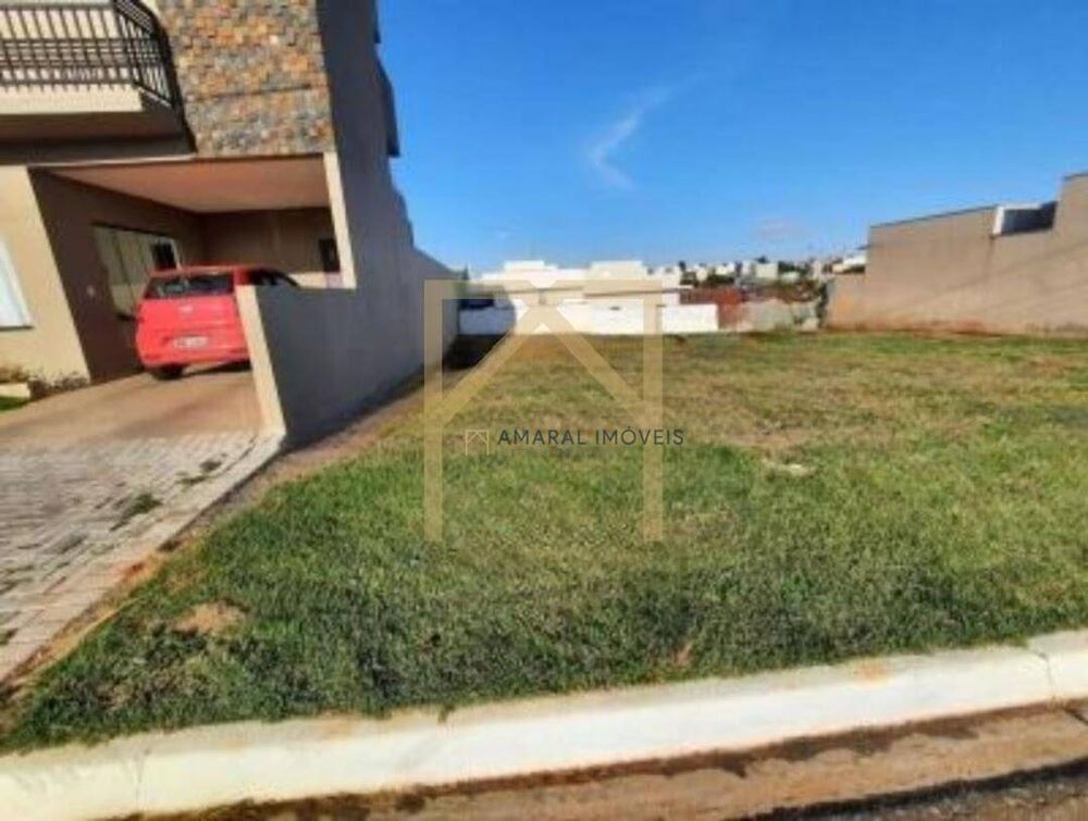 Loteamento e Condomínio, 172 m² - Foto 1